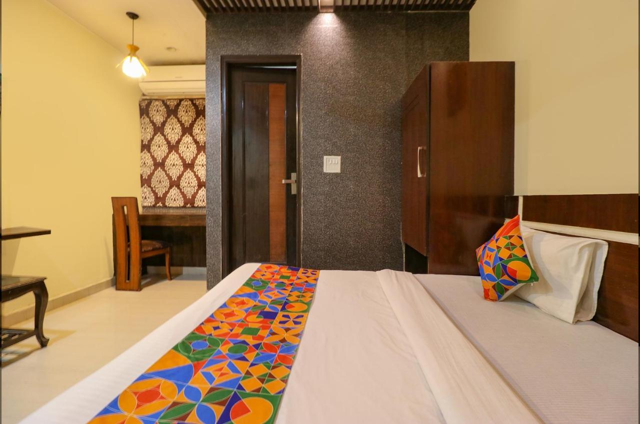 Staybook Hotel Aira New Delhi Railway Station Paharganj Eksteriør billede